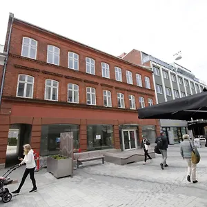 Kongensgade 32. 1 Floor To The Right Esbjerg